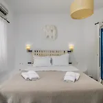 Hotel Psaravolada Milos