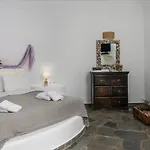 Hotel Psaravolada Milos