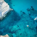 Psaravolada Milos Agia Kiriaki Beach (Milos)