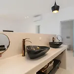 Psaravolada Milos Hotel Agia Kiriaki Beach (Milos)