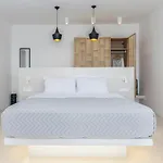 Psaravolada Milos 3* Agia Kiriaki Beach (Milos)