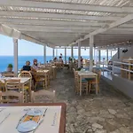 Hotel Psaravolada Milos 3*