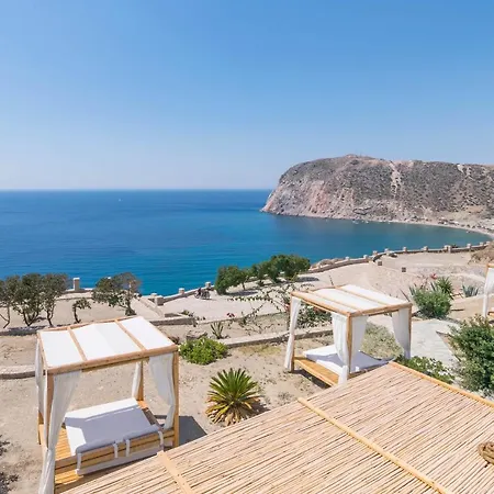 Hotel Psaravolada Milos 3*