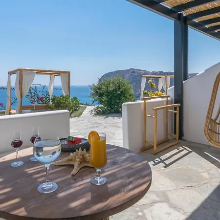 Psaravolada Milos Hotel 3*