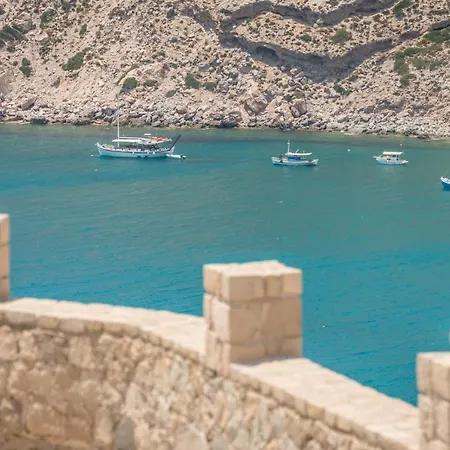 Psaravolada Milos Hotel