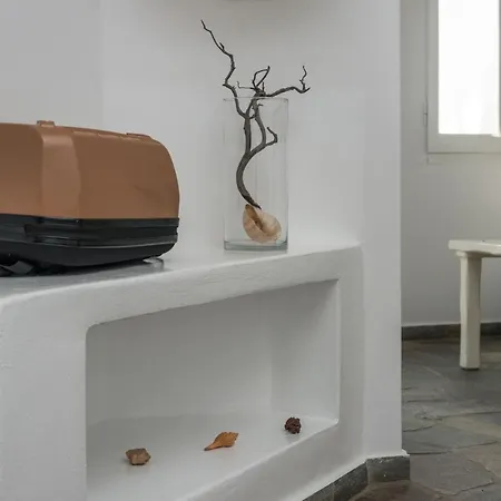 Hotel Psaravolada Milos 3*