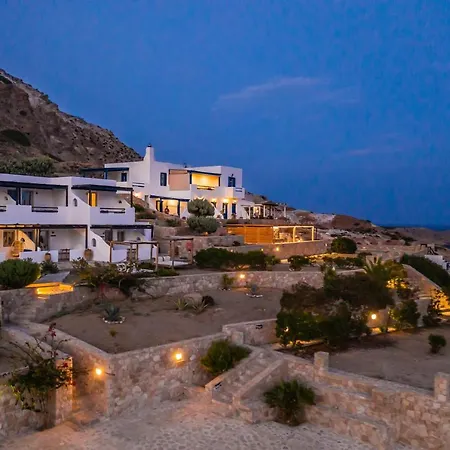 Psaravolada Milos Hotel 3*