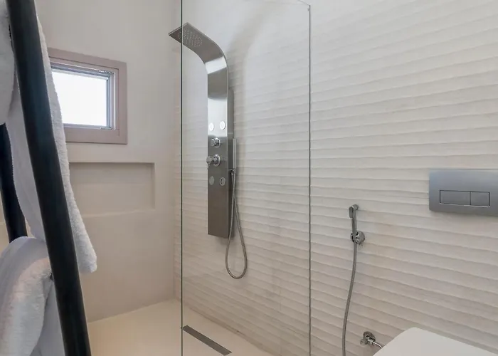 Hotel Psaravolada Milos