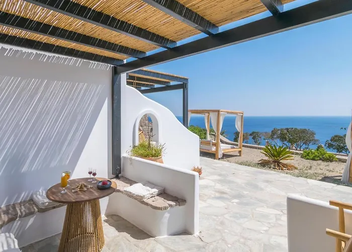 Psaravolada Milos Hotel