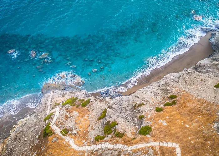 Psaravolada Milos Hotel