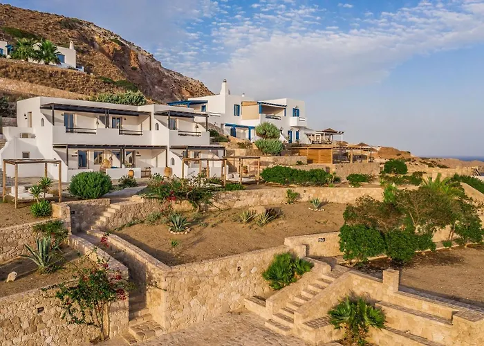 Psaravolada Milos Hotel