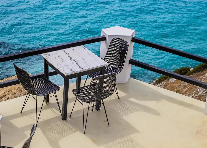 Hotel Psaravolada Milos Agia Kiriaki Beach (Milos)