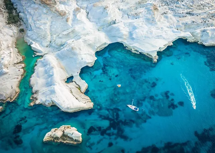 Hotel Psaravolada Milos