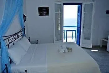 Hotel Psaravolada Milos 3*