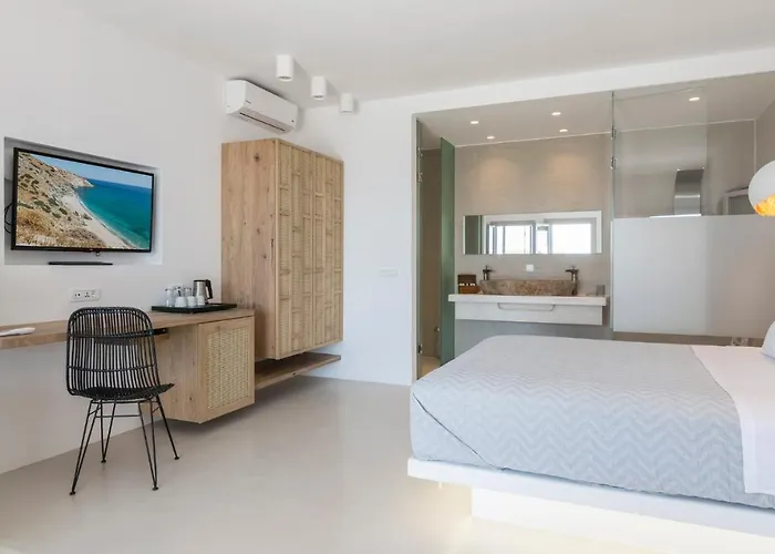 Psaravolada Milos Hotel 3*